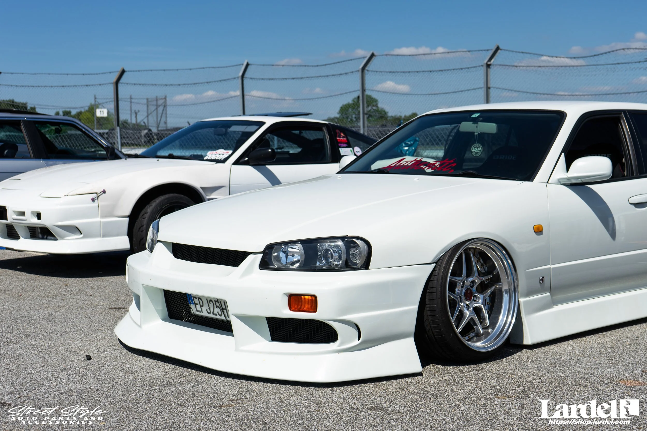 A very clean ER34 Skyline. — Lardel